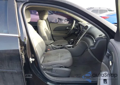 2015 Chevrolet Malibu Ls from USA, damaged, VIN 1G11B5SL2FF101705